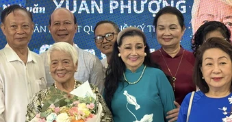Hơn nửa thế kỷ ký ức của nhà văn Xuân Phượng