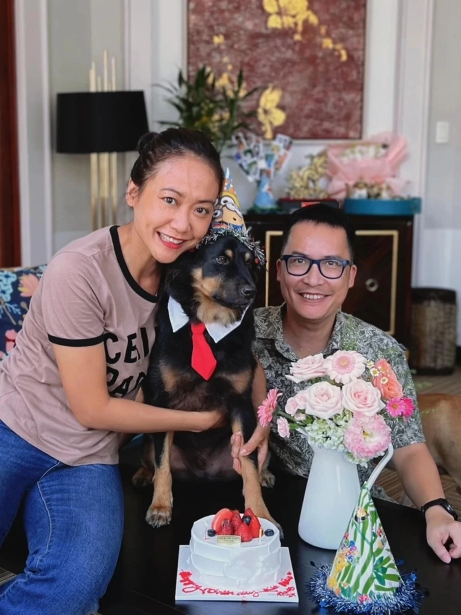 Hồng Ánh: '17 năm không có con, vợ chồng tôi vẫn hạnh phúc' Hồng Ánh: '17 năm không có con, vợ chồng tôi vẫn hạnh phúc'