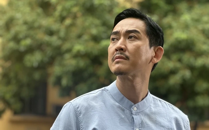 Hứa Vĩ Văn xuất hiện trên VTV3, làm tình báo Hứa Vĩ Văn xuất hiện trên VTV3, làm tình báo