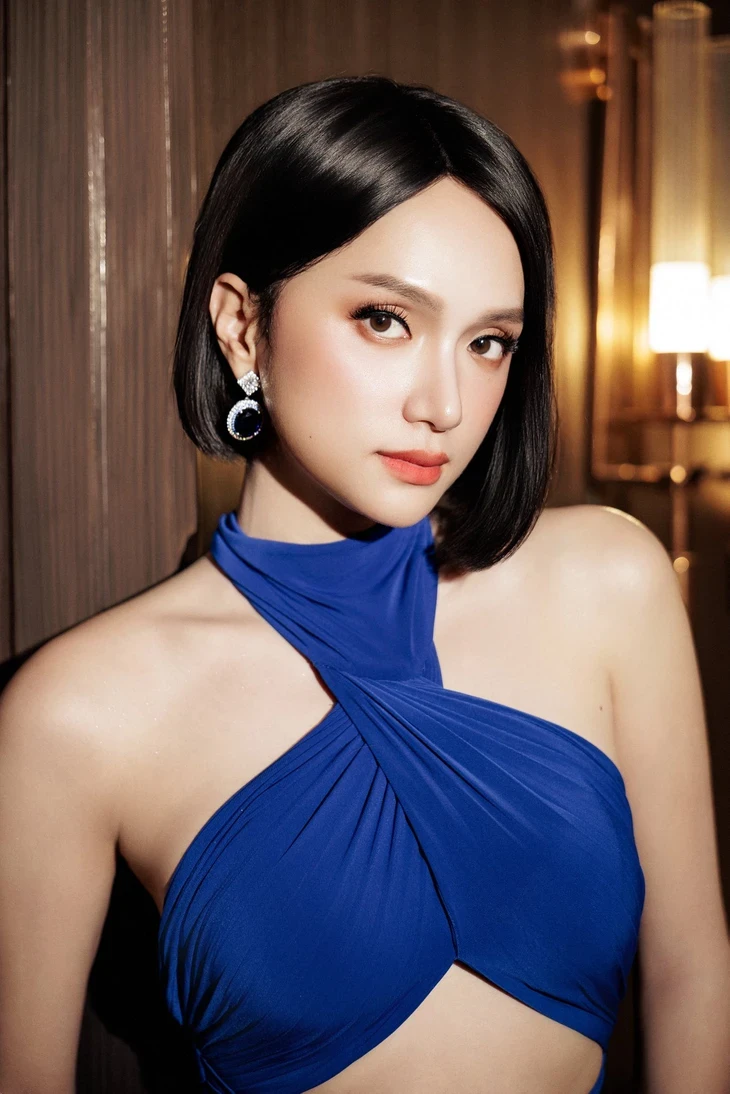 Hương Giang diện đầm nặng 19kg lên sân khấu MGI All Stars 2026, thần thái như final walk Hương Giang diện đầm nặng 19kg lên sân khấu MGI All Stars 2026, thần thái như final walk
