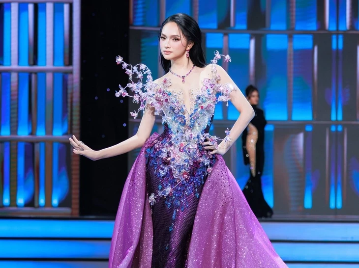 Hương Giang đứng thứ mấy trước giờ chung kết MGI All Stars? Hương Giang đứng thứ mấy trước giờ chung kết MGI All Stars?