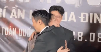 Huy Trần lên tiếng sau cái ôm của Ngô Thanh Vân và Johnny Trí Nguyễn
