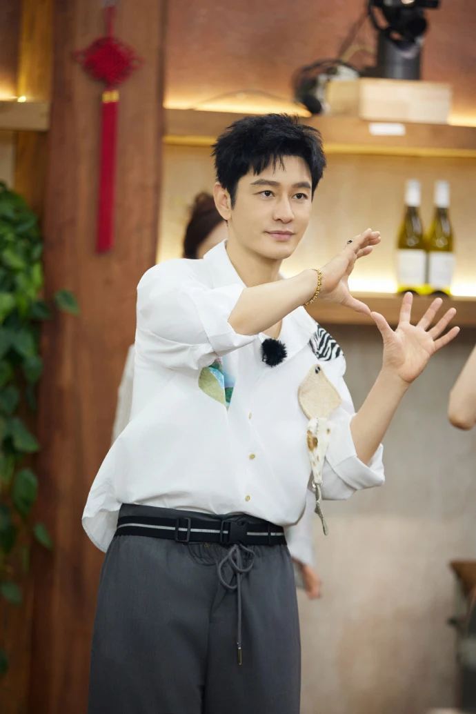 Huỳnh Hiểu Minh ngầm công khai lý do ly hôn Angelababy, câu nào nói ra cũng như vả thẳng mặt vợ cũ Huỳnh Hiểu Minh ngầm công khai lý do ly hôn Angelababy, câu nào nói ra cũng như vả thẳng mặt vợ cũ