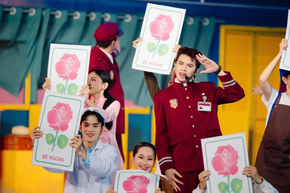 Huỳnh Lập, Jun Phạm cùng đồng đội lấy nước mắt khán giả với ký ức tuổi thơ Huỳnh Lập, Jun Phạm cùng đồng đội lấy nước mắt khán giả với ký ức tuổi thơ