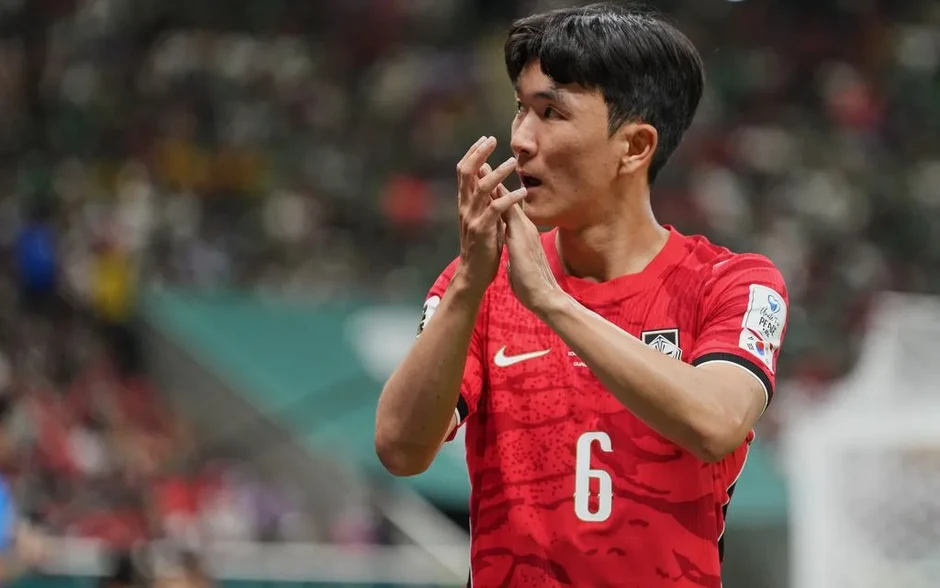 Hwang In-beom giúp Hàn Quốc lội ngược dòng thắng Cộng hòa Czech 2-1 tại World Cup Hwang In-beom giúp Hàn Quốc lội ngược dòng thắng Cộng hòa Czech 2-1 tại World Cup