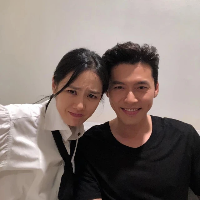 Hyun Bin bị Son Ye Jin mắng 1 câu điếng người Hyun Bin bị Son Ye Jin mắng 1 câu điếng người