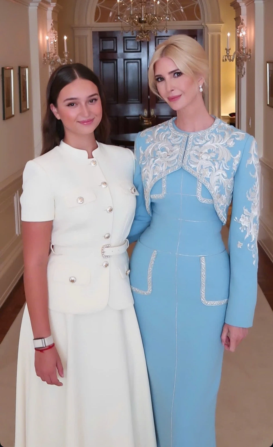 Ivanka Trump gây sốt ở Nhà Trắng Ivanka Trump gây sốt ở Nhà Trắng