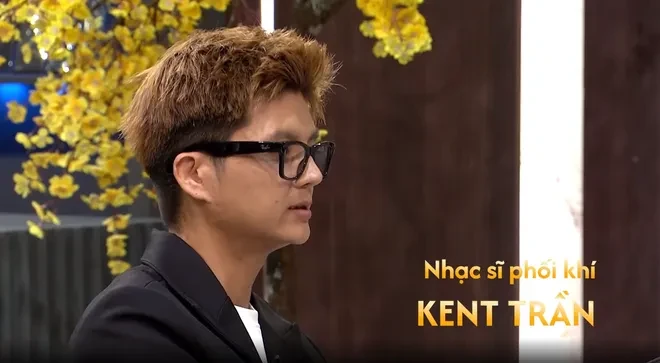 Khách sạn 5 sao: Những bí mật đằng sau phòng thu của ca sĩ Bảo Trâm Khách sạn 5 sao: Những bí mật đằng sau phòng thu của ca sĩ Bảo Trâm