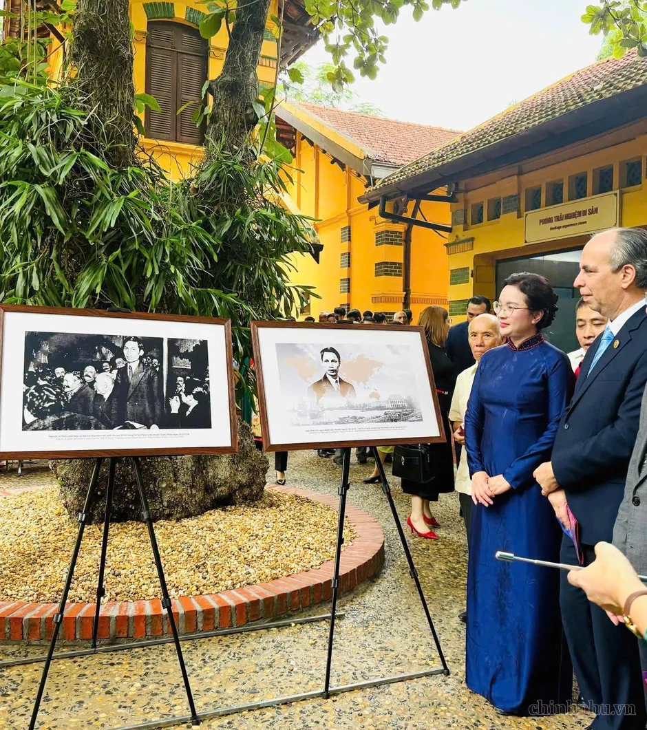 Khai mạc chuỗi hoạt động “Chủ tịch Hồ Chí Minh - Tổng tư lệnh Fidel Castro: Nghĩa tình son sắt đặc biệt” Khai mạc chuỗi hoạt động “Chủ tịch Hồ Chí Minh - Tổng tư lệnh Fidel Castro: Nghĩa tình son sắt đặc biệt”