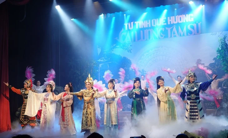 Khán giả nghẹn ngào xem Thanh Thanh Tâm diễn Hòn vọng phu cùng Vũ Linh Khán giả nghẹn ngào xem Thanh Thanh Tâm diễn Hòn vọng phu cùng Vũ Linh