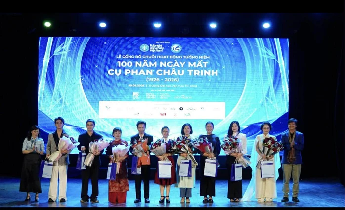 Khởi động chuỗi hoạt động tưởng niệm 100 năm ngày mất cụ Phan Châu Trinh