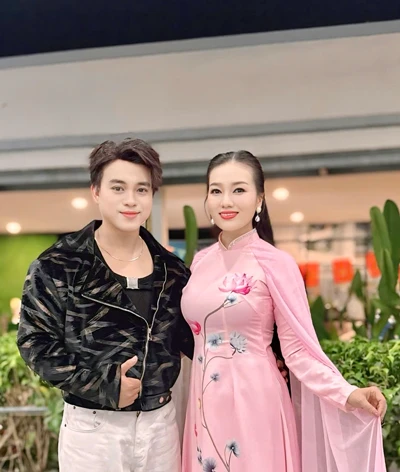 Khởi động Chuông vàng vọng cổ 2026 với chương trình "Âm thanh phù sa" Khởi động Chuông vàng vọng cổ 2026 với chương trình "Âm thanh phù sa"