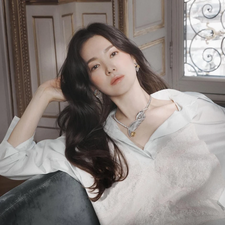 Không phải Song Joong Ki, đây mới là người khiến Song Hye Kyo đau đớn cả đời Không phải Song Joong Ki, đây mới là người khiến Song Hye Kyo đau đớn cả đời