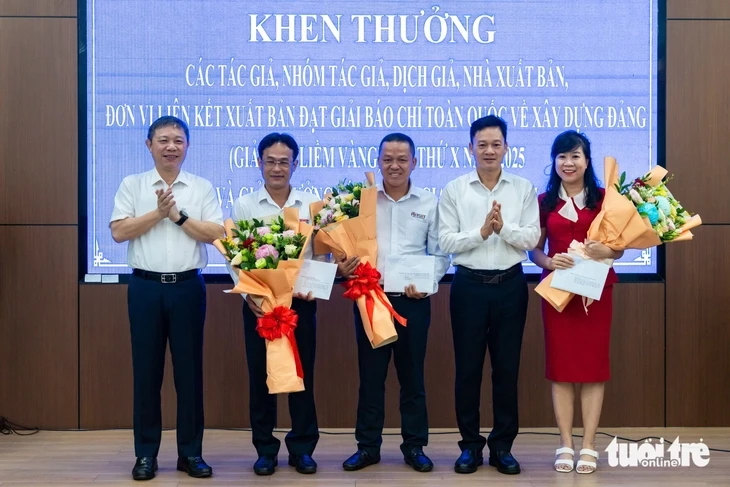 Ký kết quy chế phối hợp giữa Ban Tuyên giáo và Dân vận Thành ủy với Sở Văn hóa và Thể thao TP.HCM Ký kết quy chế phối hợp giữa Ban Tuyên giáo và Dân vận Thành ủy với Sở Văn hóa và Thể thao TP.HCM