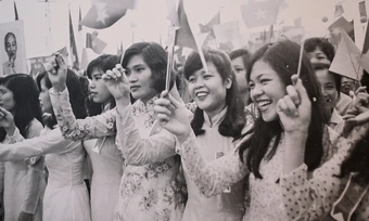 Ký ức lịch sử năm 1954-1975 qua ảnh tư liệu