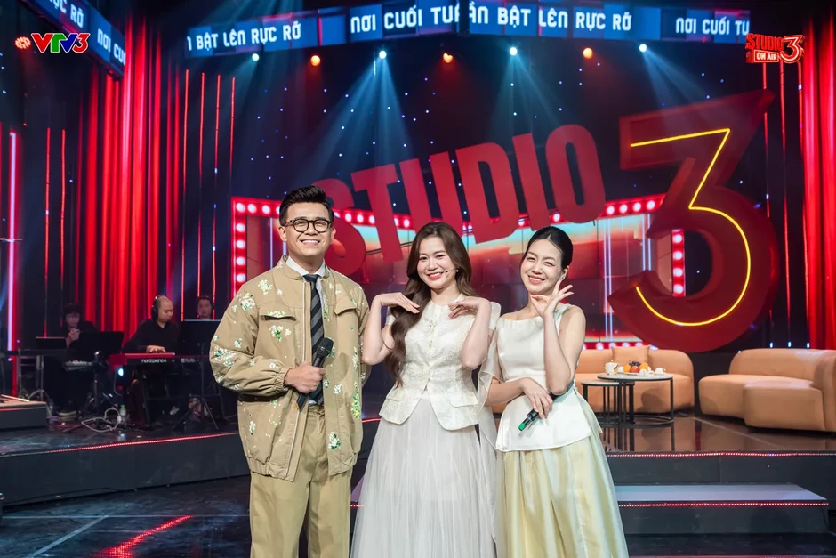 Lâm Vỹ Dạ kể chuyện thanh xuân trong Studio 3 Lâm Vỹ Dạ kể chuyện thanh xuân trong Studio 3