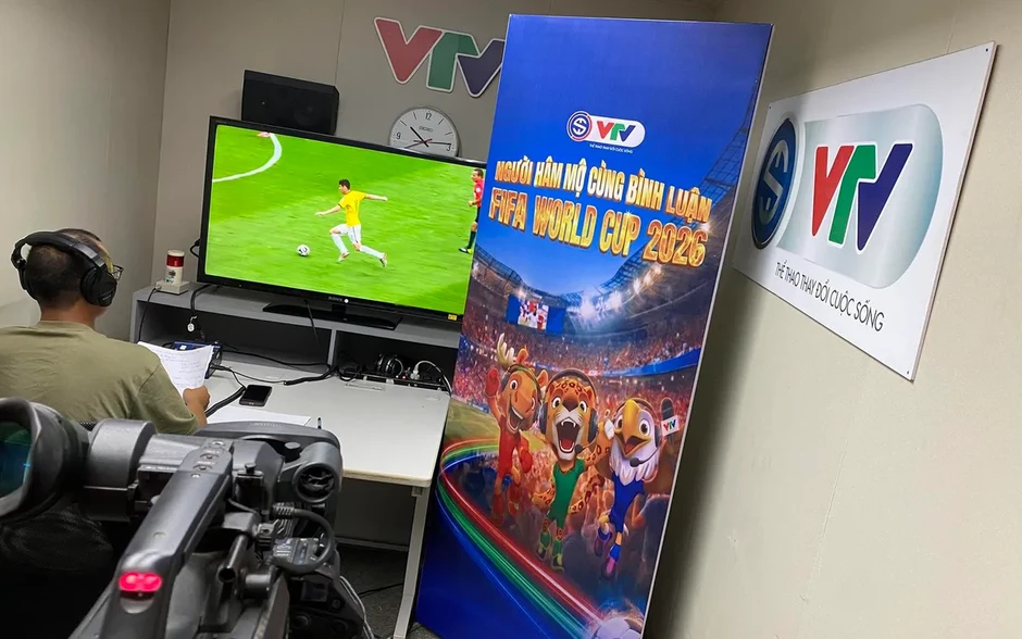 Lộ diện 16 người hâm mộ cùng bình luận FIFA World Cup 2026™ trên VTV Lộ diện 16 người hâm mộ cùng bình luận FIFA World Cup 2026™ trên VTV