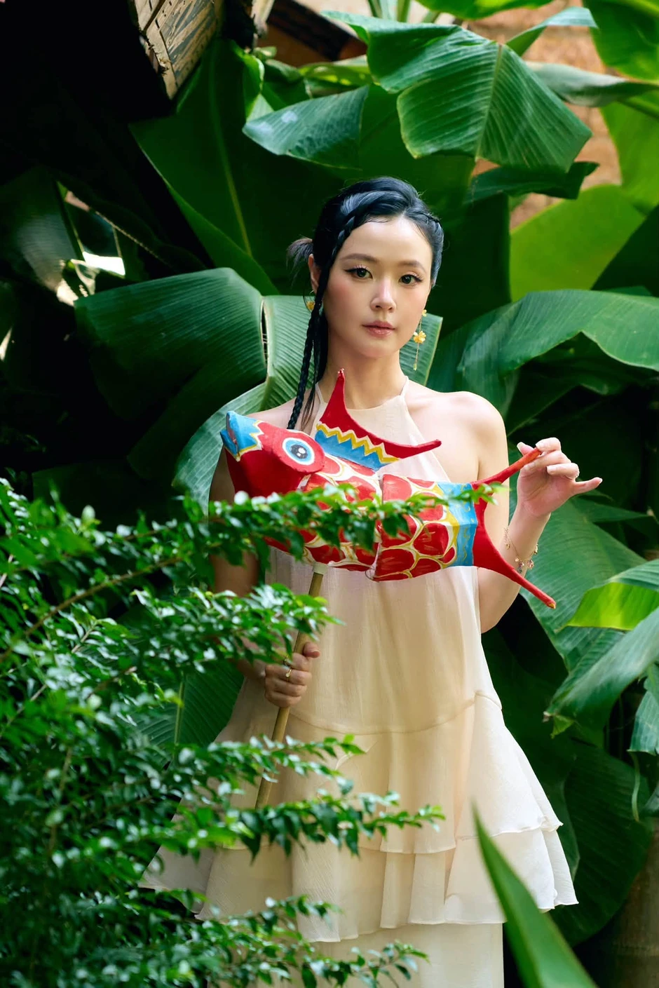 Lộ diện" chị Hằng" làm con dâu tập đoàn nhựa, chủ biệt thự 1.000m2 decor nhà cửa hoành tráng chơi Trung thu Lộ diện" chị Hằng" làm con dâu tập đoàn nhựa, chủ biệt thự 1.000m2 decor nhà cửa hoành tráng chơi Trung thu