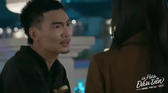 Lời hứa đầu tiên - Tập 14: Vi Minh bị chỉ trích lừa đảo dân bản, các mối quan hệ đồng loạt sụp đổ Lời hứa đầu tiên - Tập 14: Vi Minh bị chỉ trích lừa đảo dân bản, các mối quan hệ đồng loạt sụp đổ