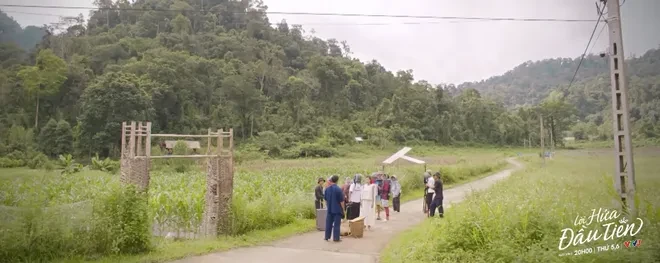 Lời hứa đầu tiên - Tập 5: Chủ công ty chủ quản rút ê-kíp về, gây sức ép cho Vi Minh Lời hứa đầu tiên - Tập 5: Chủ công ty chủ quản rút ê-kíp về, gây sức ép cho Vi Minh
