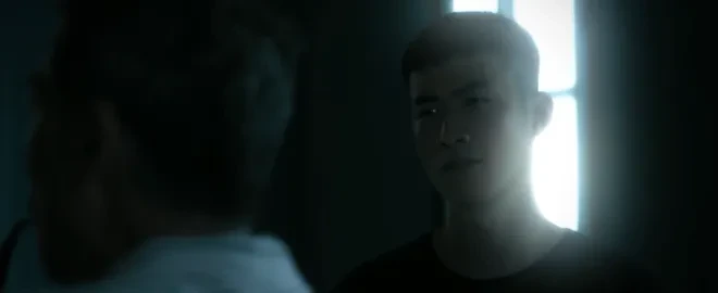 Lửa trắng - Tập 9: Nội gián của công an vẫn bị Lê Trường nghi ngờ, Mai xâm nhập địa bàn của băng đảng Santana