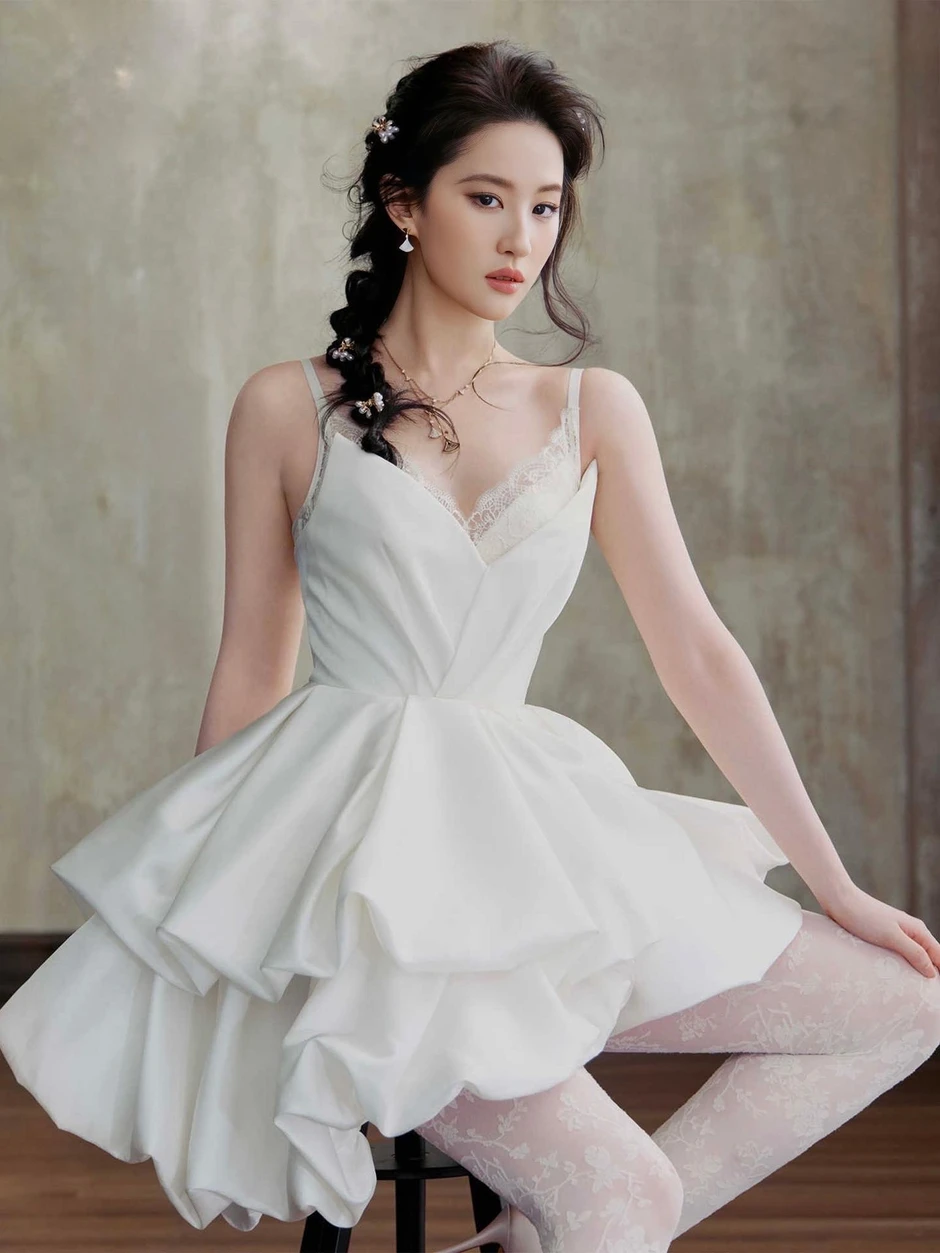 Lưu Diệc Phi “độc toàn thân” suốt 8 năm sau khi chia tay nam thần Hàn Quốc Lưu Diệc Phi “độc toàn thân” suốt 8 năm sau khi chia tay nam thần Hàn Quốc