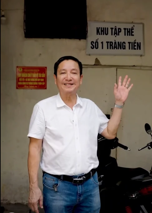Lý do Chí Trung chuyển khỏi căn nhà ở số 1 Tràng Tiền Lý do Chí Trung chuyển khỏi căn nhà ở số 1 Tràng Tiền