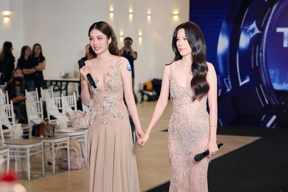 Lý Nhã Kỳ, Hoa hậu Phương Linh khoe sắc vóc gợi cảm khi làm giám khảo Lý Nhã Kỳ, Hoa hậu Phương Linh khoe sắc vóc gợi cảm khi làm giám khảo