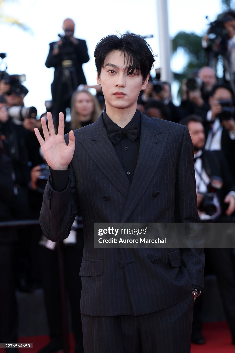 Mỹ nam "khó coi" nhất Cannes 2026 đây rồi: Mặt mũi lờ đờ ánh mắt thất thần trên thảm đỏ, càng nhìn càng nóng mắt Mỹ nam "khó coi" nhất Cannes 2026 đây rồi: Mặt mũi lờ đờ ánh mắt thất thần trên thảm đỏ, càng nhìn càng nóng mắt