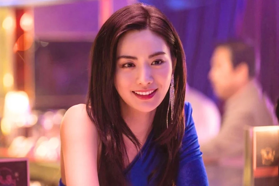 Mỹ nhân có gương mặt đẹp nhất thế giới xin lỗi Mỹ nhân có gương mặt đẹp nhất thế giới xin lỗi
