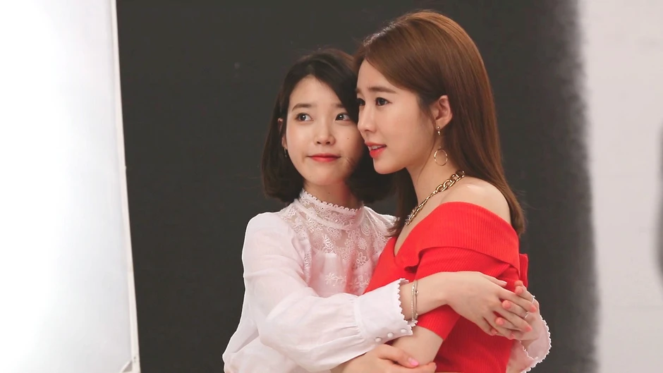 Mỹ nhân được ca sĩ số 1 showbiz làm điều ngoại lệ: Nhan sắc 20 năm không già, cất giọng là được yêu Mỹ nhân được ca sĩ số 1 showbiz làm điều ngoại lệ: Nhan sắc 20 năm không già, cất giọng là được yêu