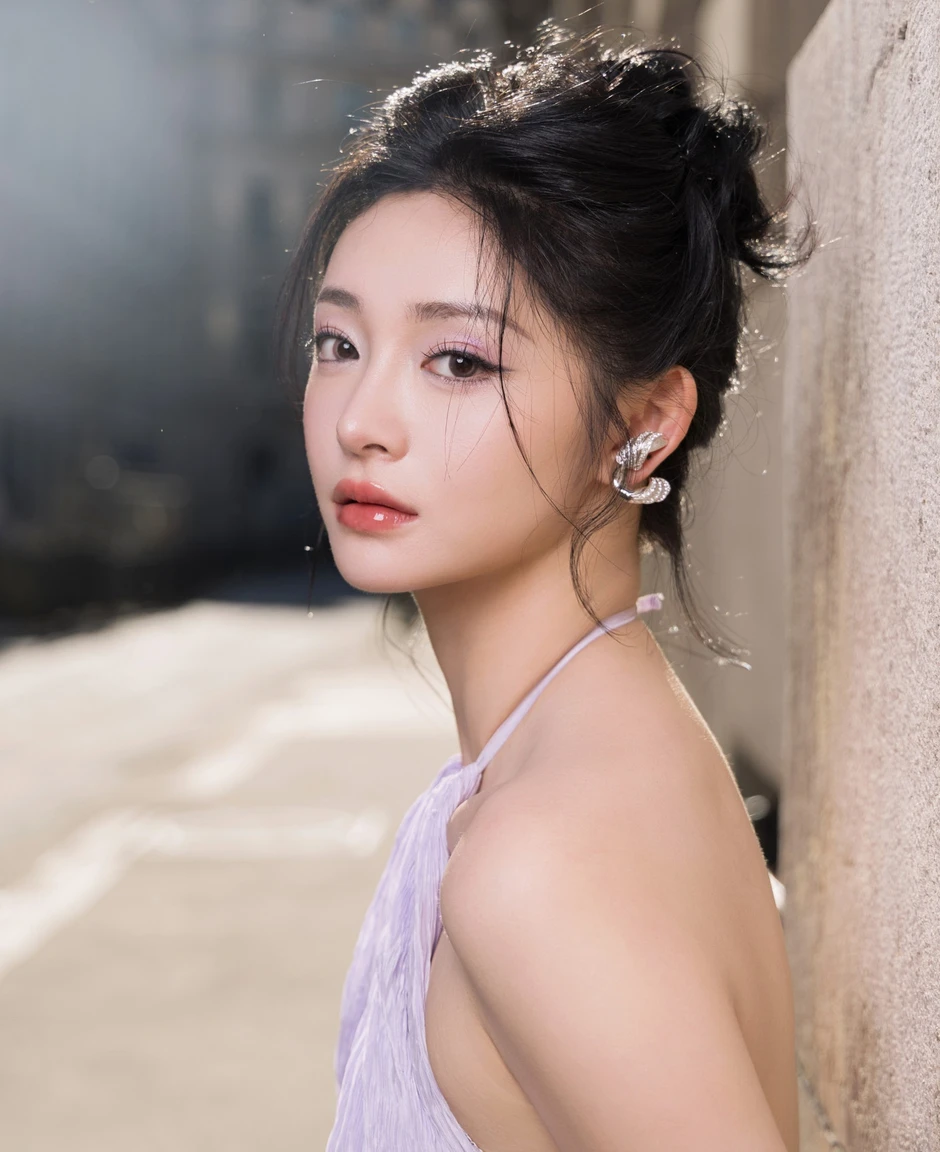 Mỹ nhân gây bão nhờ gương mặt đẹp hơn tranh