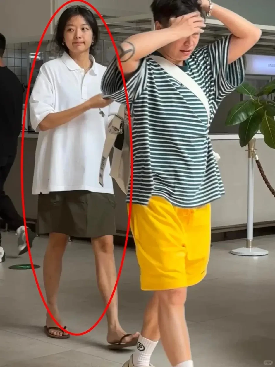 Mỹ nhân gen Z viral khắp Việt Nam cả tháng qua bị bóc trần nhan sắc thật Mỹ nhân gen Z viral khắp Việt Nam cả tháng qua bị bóc trần nhan sắc thật