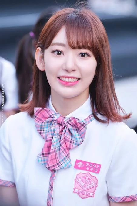 Mỹ nhân hát dở bị ghét nhất showbiz: 13 tuổi đã nổi tiếng cả nước, tâm cơ phá hoại đồng nghiệp Mỹ nhân hát dở bị ghét nhất showbiz: 13 tuổi đã nổi tiếng cả nước, tâm cơ phá hoại đồng nghiệp