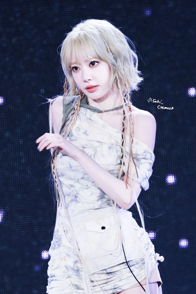 Mỹ nhân hát dở bị ghét nhất showbiz: 13 tuổi đã nổi tiếng cả nước, tâm cơ phá hoại đồng nghiệp Mỹ nhân hát dở bị ghét nhất showbiz: 13 tuổi đã nổi tiếng cả nước, tâm cơ phá hoại đồng nghiệp