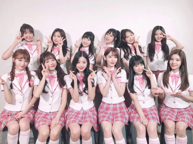 Mỹ nhân hát dở bị ghét nhất showbiz: 13 tuổi đã nổi tiếng cả nước, tâm cơ phá hoại đồng nghiệp Mỹ nhân hát dở bị ghét nhất showbiz: 13 tuổi đã nổi tiếng cả nước, tâm cơ phá hoại đồng nghiệp