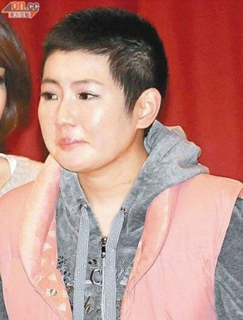 Mỹ nhân showbiz bị lửa thiêu sống bỏng 54%: Ly hôn chồng luật sư, đưa tình trẻ du lịch Phú Quốc liền nhận tin vui bất ngờ Mỹ nhân showbiz bị lửa thiêu sống bỏng 54%: Ly hôn chồng luật sư, đưa tình trẻ du lịch Phú Quốc liền nhận tin vui bất ngờ