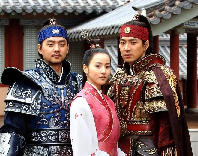 Mỹ nhân tuổi Dậu showbiz cưới cầu thủ tuyển quốc gia sau 4 tháng hẹn hò, tưởng hạnh phúc nào ngờ drama động trời Mỹ nhân tuổi Dậu showbiz cưới cầu thủ tuyển quốc gia sau 4 tháng hẹn hò, tưởng hạnh phúc nào ngờ drama động trời