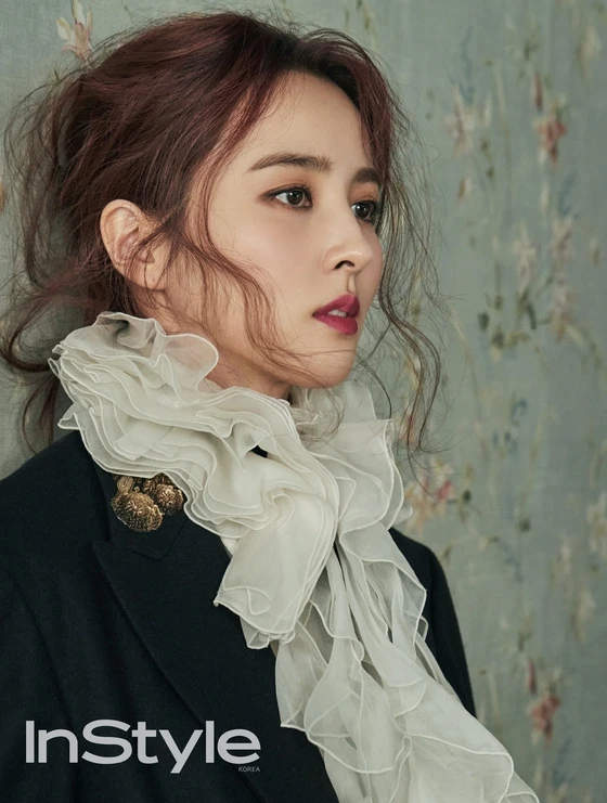 Mỹ nhân tuổi Dậu showbiz cưới cầu thủ tuyển quốc gia sau 4 tháng hẹn hò, tưởng hạnh phúc nào ngờ drama động trời Mỹ nhân tuổi Dậu showbiz cưới cầu thủ tuyển quốc gia sau 4 tháng hẹn hò, tưởng hạnh phúc nào ngờ drama động trời