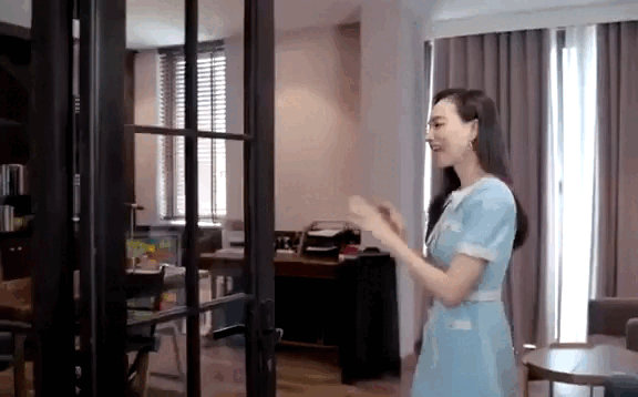Mỹ nhân Việt bỏ hào quang showbiz, ở ẩn nuôi con trong biệt thự trăm tỷ