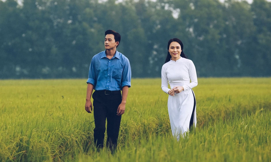 Mỹ Tâm đi đến đâu, Mai Tài Phến theo đến đó Mỹ Tâm đi đến đâu, Mai Tài Phến theo đến đó