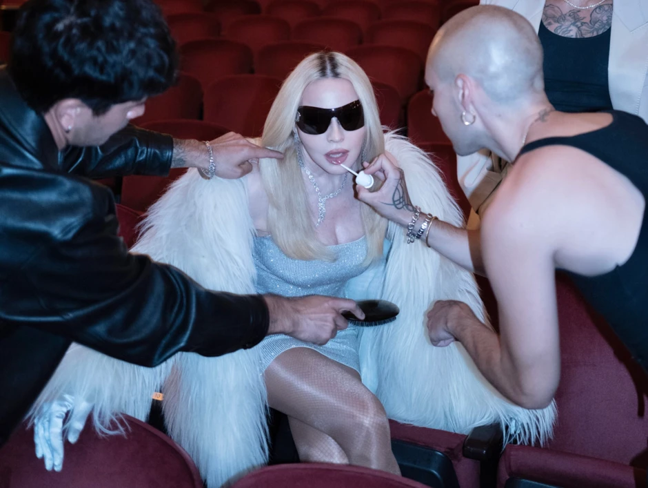 Madonna và cuộc chiến với tuổi tác Madonna và cuộc chiến với tuổi tác