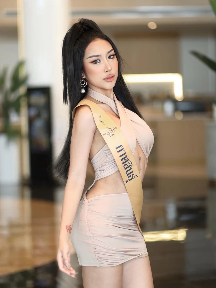 Màn nhảy bikini 'khác chuẩn hoa hậu' tại Miss Grand Thailand gây bão toàn cầu Màn nhảy bikini 'khác chuẩn hoa hậu' tại Miss Grand Thailand gây bão toàn cầu