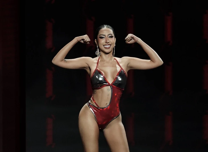 Màn nhảy bikini 'khác chuẩn hoa hậu' tại Miss Grand Thailand gây bão toàn cầu Màn nhảy bikini 'khác chuẩn hoa hậu' tại Miss Grand Thailand gây bão toàn cầu