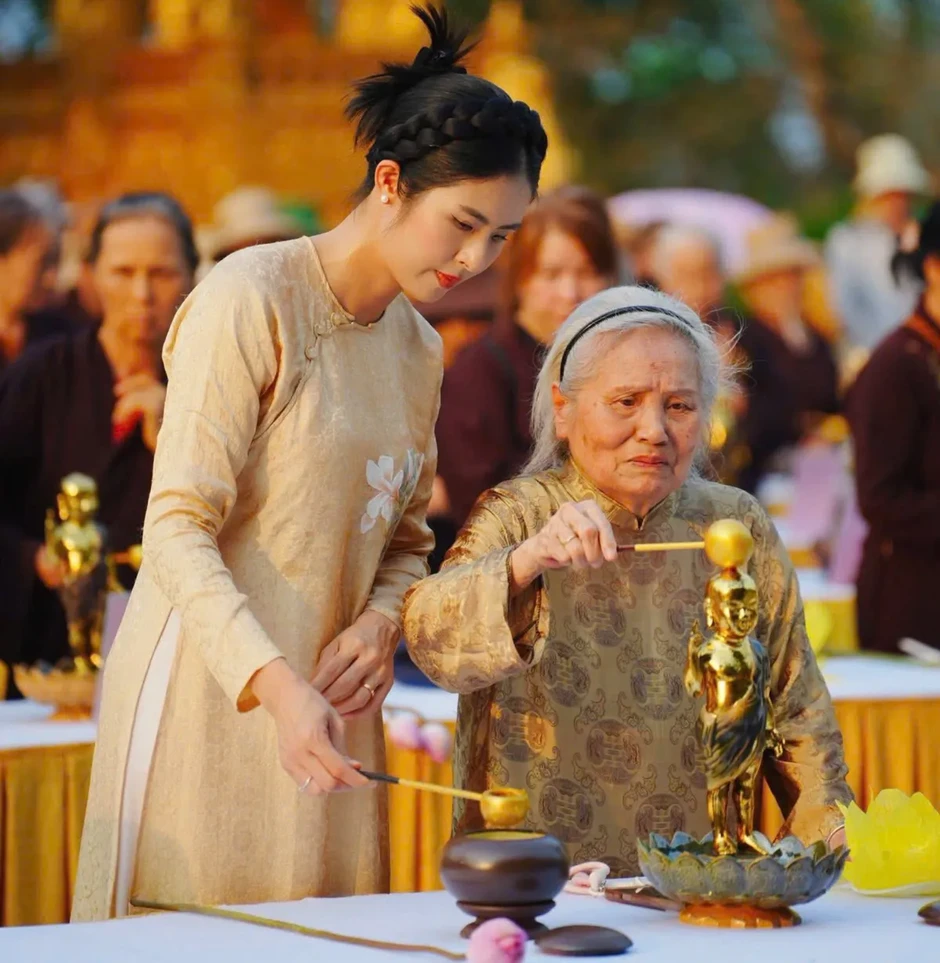 MC Hạnh Phúc: Làm cha mẹ hiểu thêm về chữ hiếu