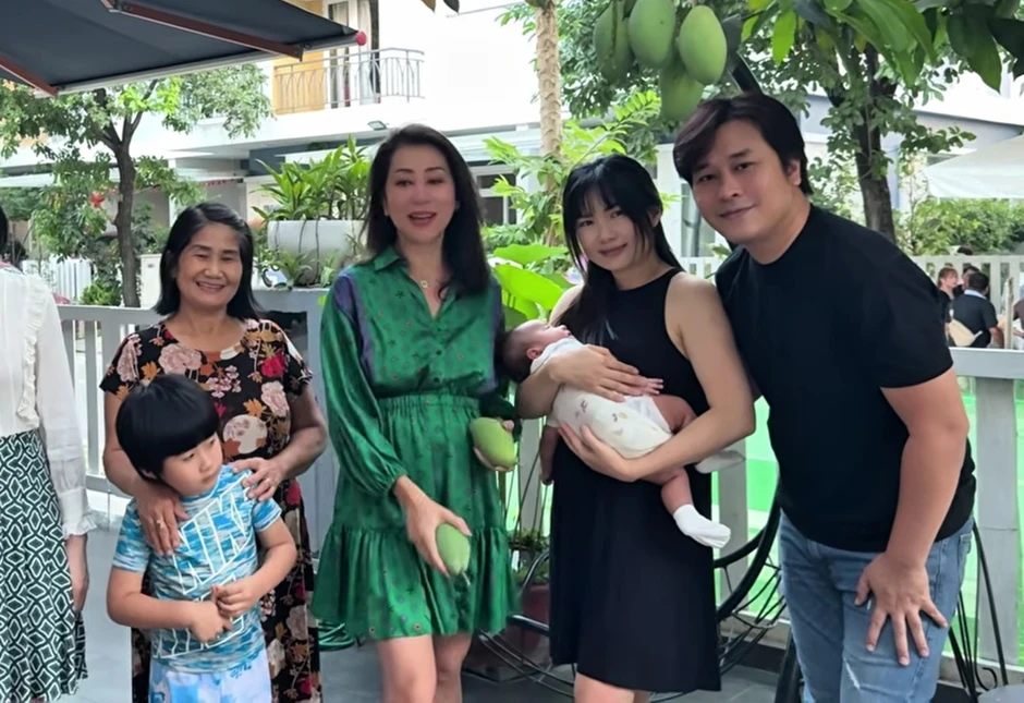 MC Kỳ Duyên về nước, thăm nhà một đàn em