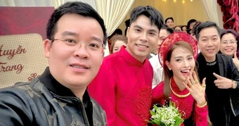 MC Mù Tạt rạng rỡ trong lễ ăn hỏi với cầu thủ Đức Huy