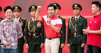 MC Nguyên Khang khuấy động chương trình “Fandom Yêu Nước”