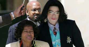 Mẹ của Michael Jackson vẫn khỏe mạnh, minh mẫn trong lần xuất hiện hiếm hoi