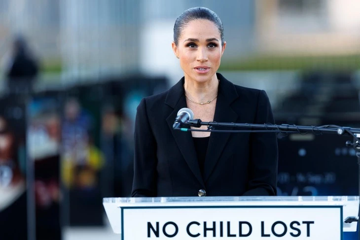 Meghan Markle kêu gọi bảo vệ trẻ em trước hiểm họa mạng xã hội Meghan Markle kêu gọi bảo vệ trẻ em trước hiểm họa mạng xã hội
